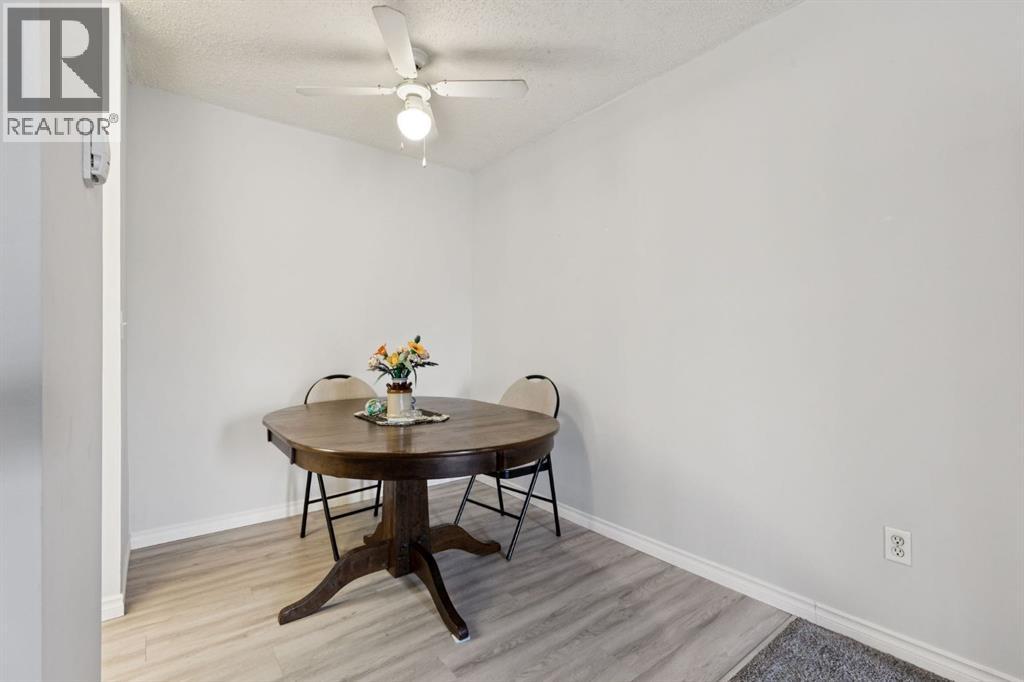 412, 11 Dover Point Se, Calgary, Alberta  T2B 3J8 - Photo 9 - A2291691