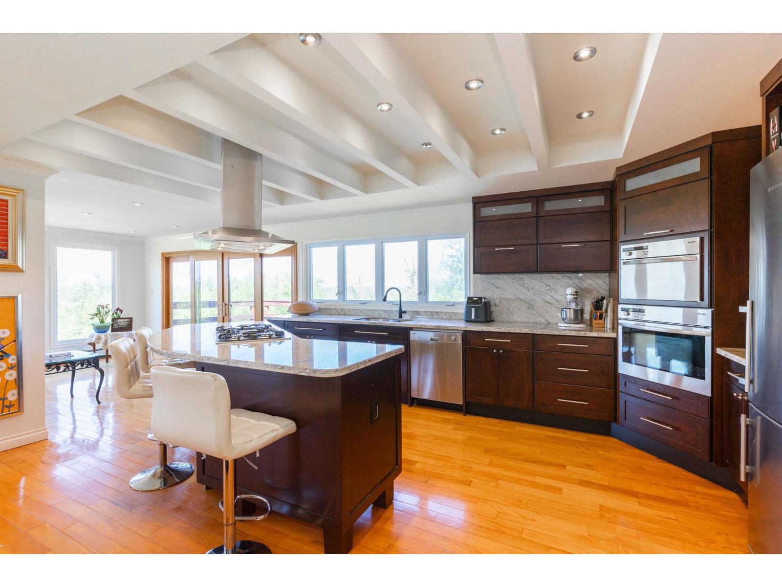 162 210 Street, Langley, British Columbia  V2Z 2G6 - Photo 4 - R3118177