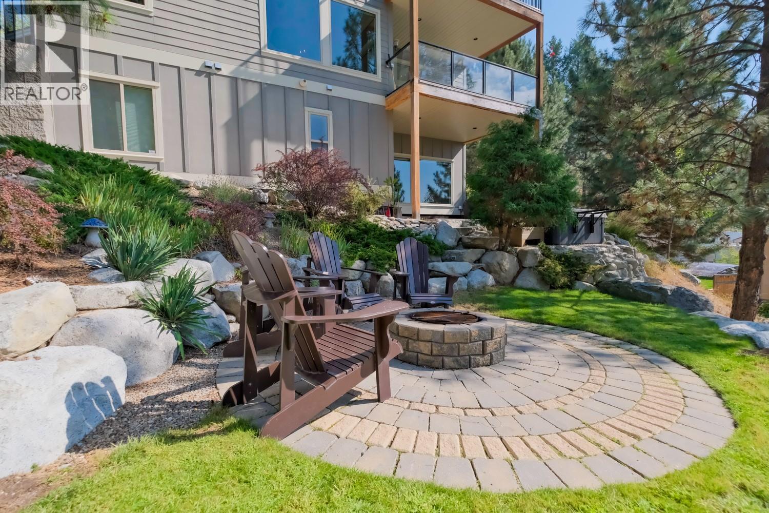 159 Christie Mountain Lane, Okanagan Falls, British Columbia  V0H 1R3 - Photo 63 - 10385677