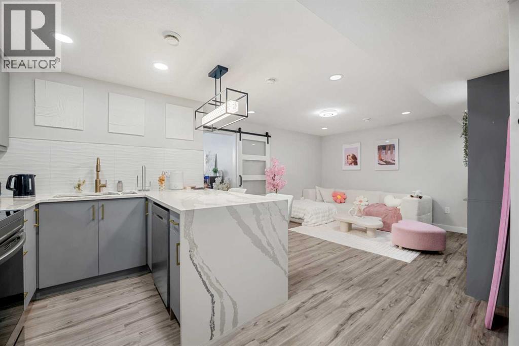353 Seton Villas SE, Calgary, Alberta  T3M 3J9 - Photo 30 - A2305985