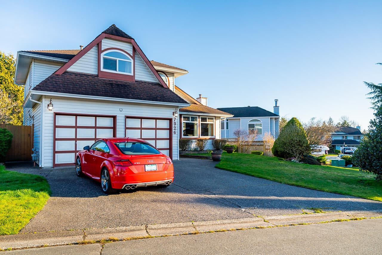 7926 161 STREET, Surrey, British Columbia