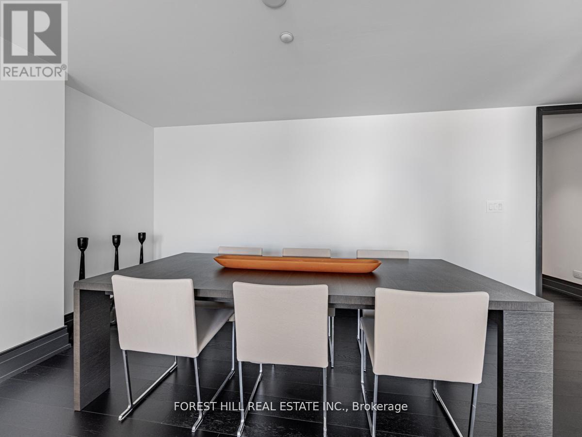 805 - 2 Avenue Road, Toronto, Ontario  M5R 0C6 - Photo 17 - C13072058