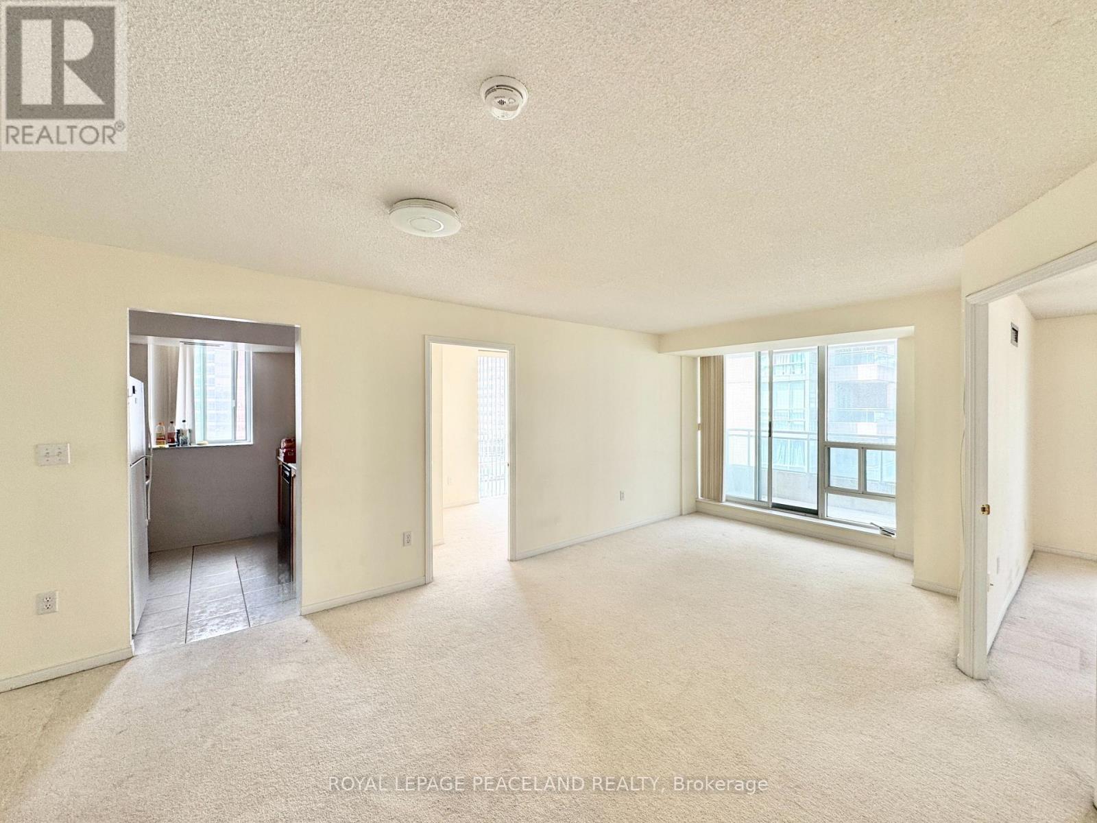 703 - 3 Pemberton Avenue, Toronto, Ontario  M2M 4M1 - Photo 3 - C13072162