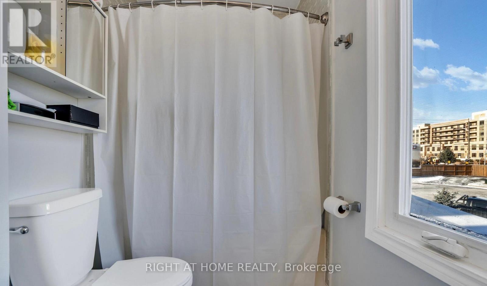 27 Melborne Court, Whitby, Ontario  L1R 1S2 - Photo 20 - E13072276