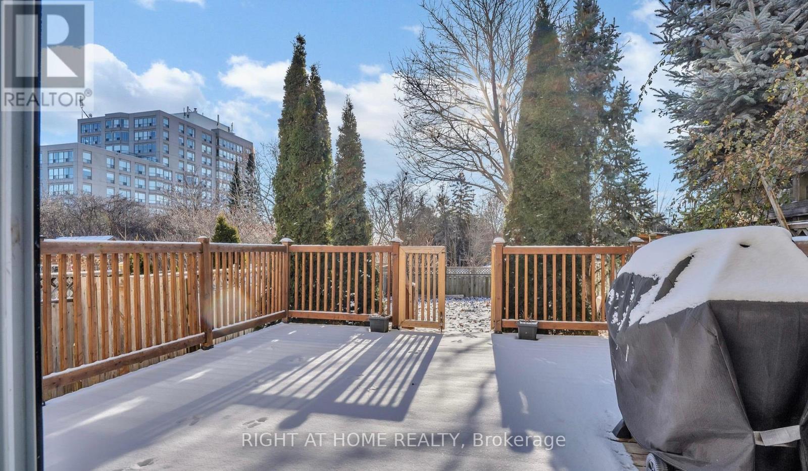27 Melborne Court, Whitby, Ontario  L1R 1S2 - Photo 25 - E13072276