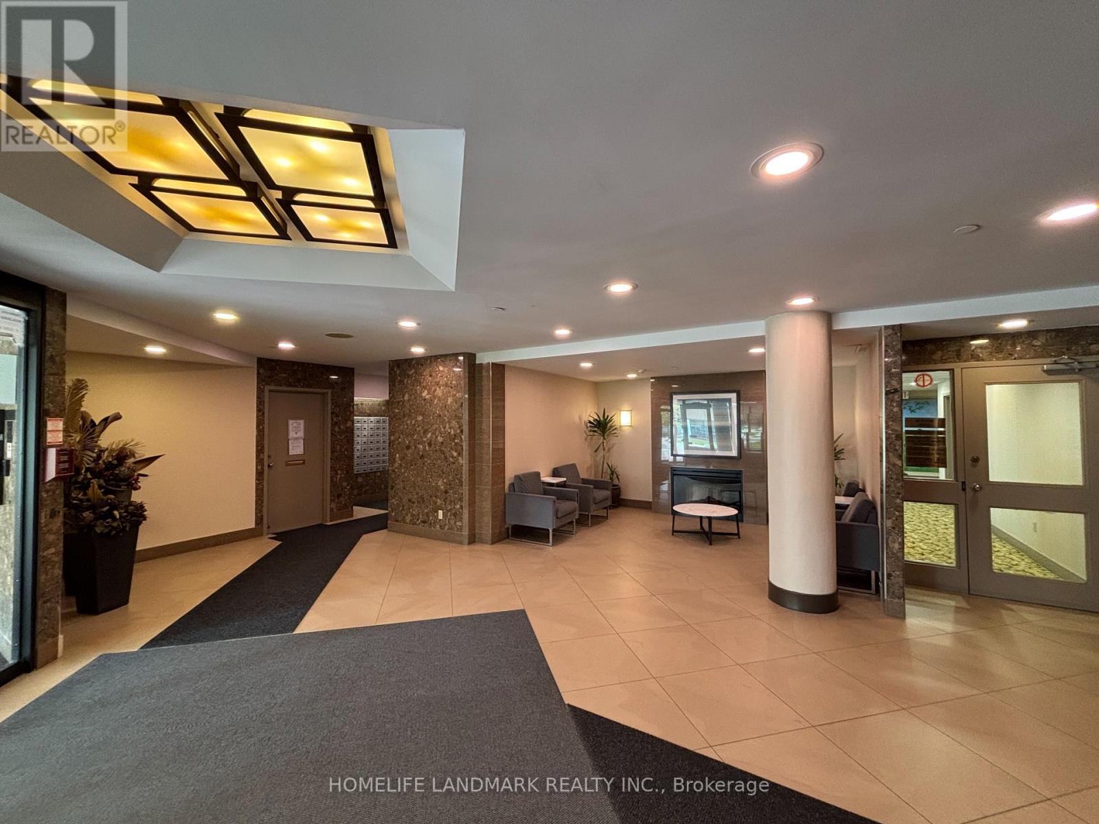 1202 - 330 Alton Towers Circle, Toronto, Ontario  M1V 5H3 - Photo 4 - E13072294