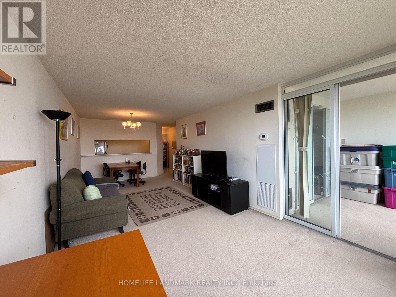 1202 - 330 Alton Towers Circle, Toronto, Ontario  M1V 5H3 - Photo 8 - E13072294