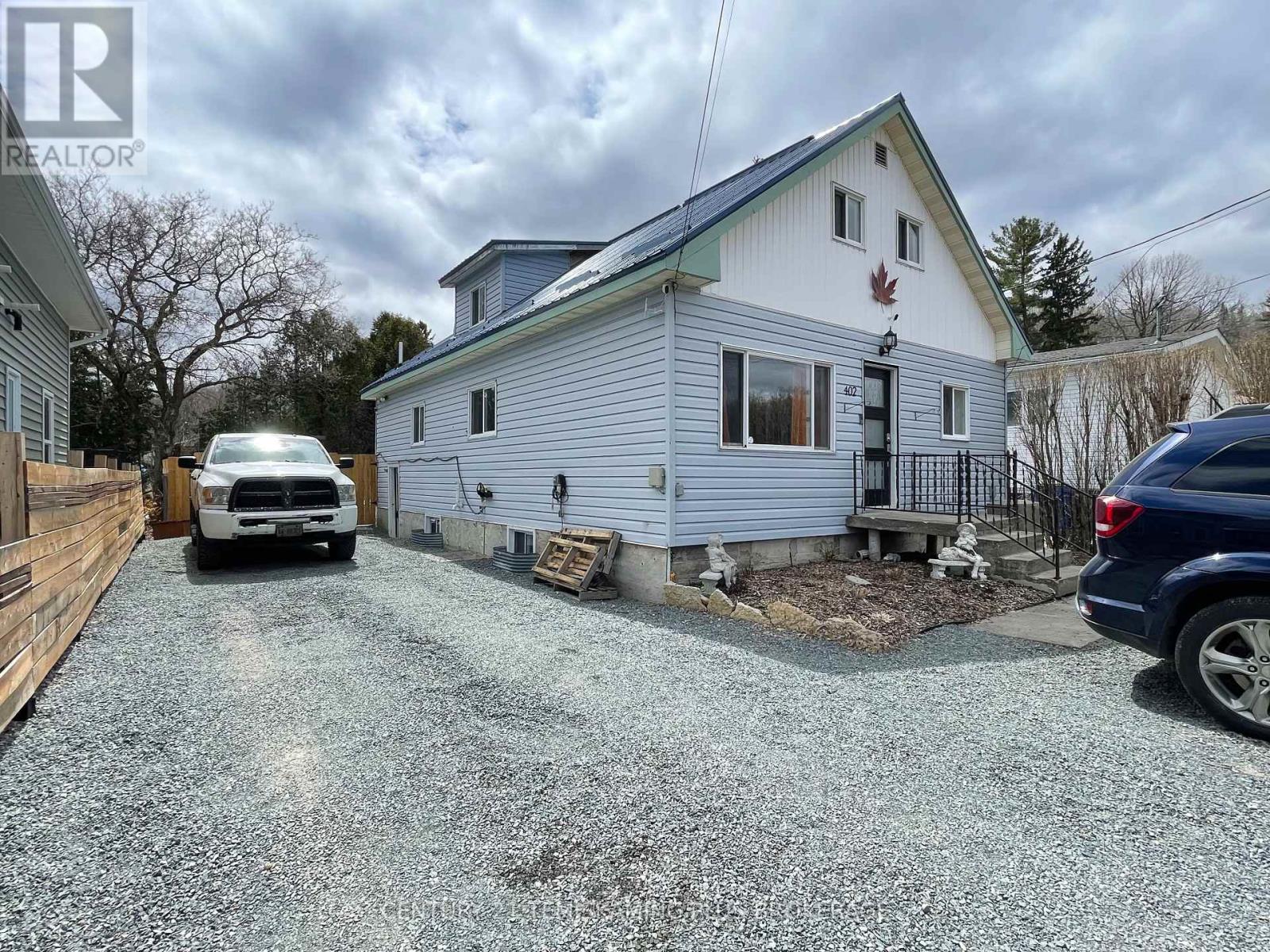 402 Farah Avenue, Temiskaming Shores, Ontario  P0J 1P0 - Photo 2 - T12931130