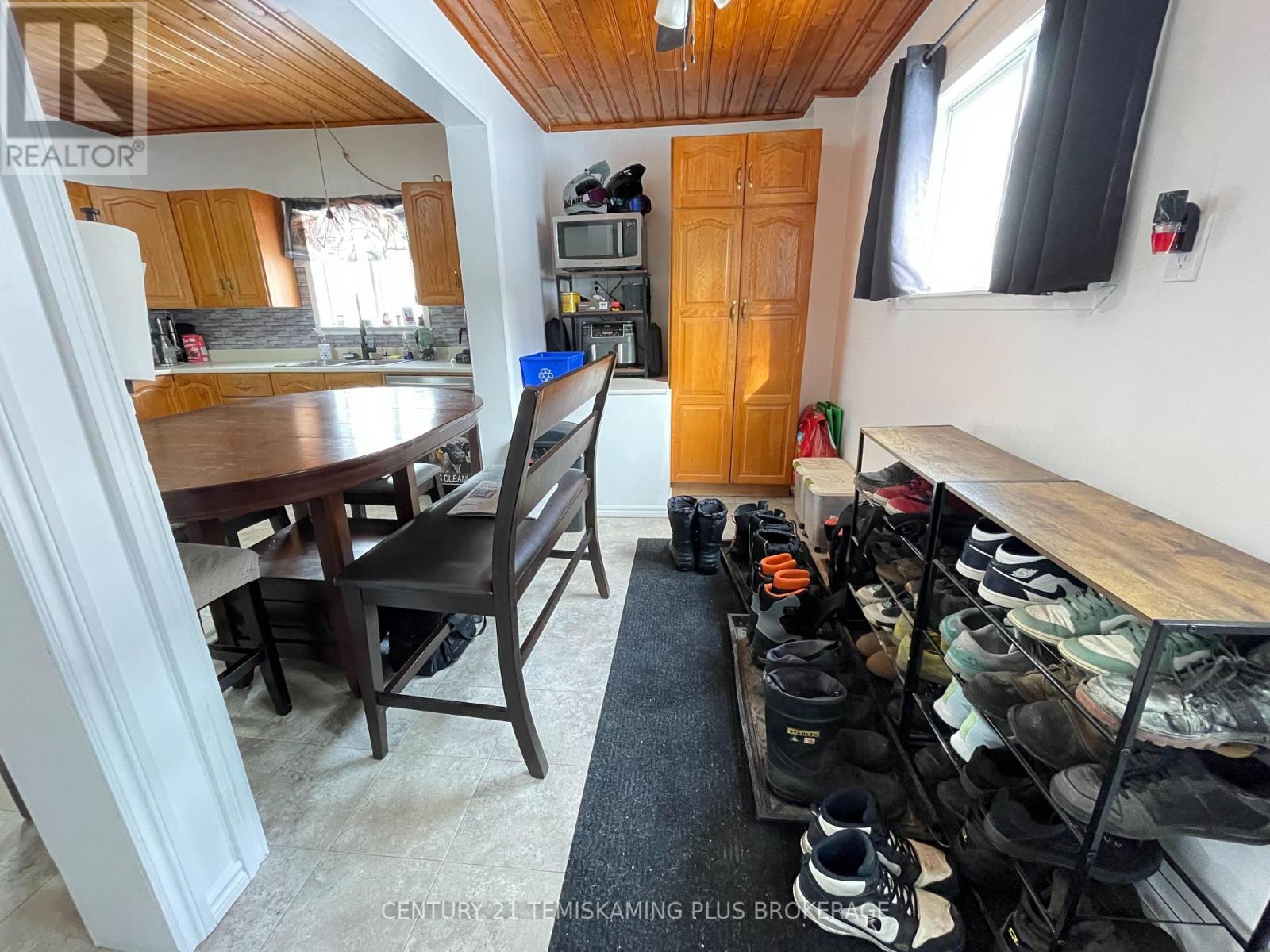 402 Farah Avenue, Temiskaming Shores, Ontario  P0J 1P0 - Photo 19 - T12931130