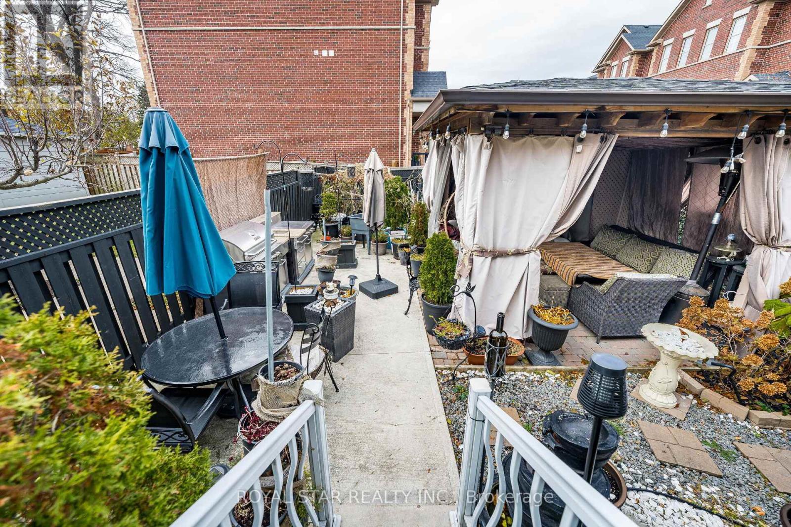 40 Oakdale Road, Vaughan, Ontario  L6A 1J1 - Photo 49 - N13072000