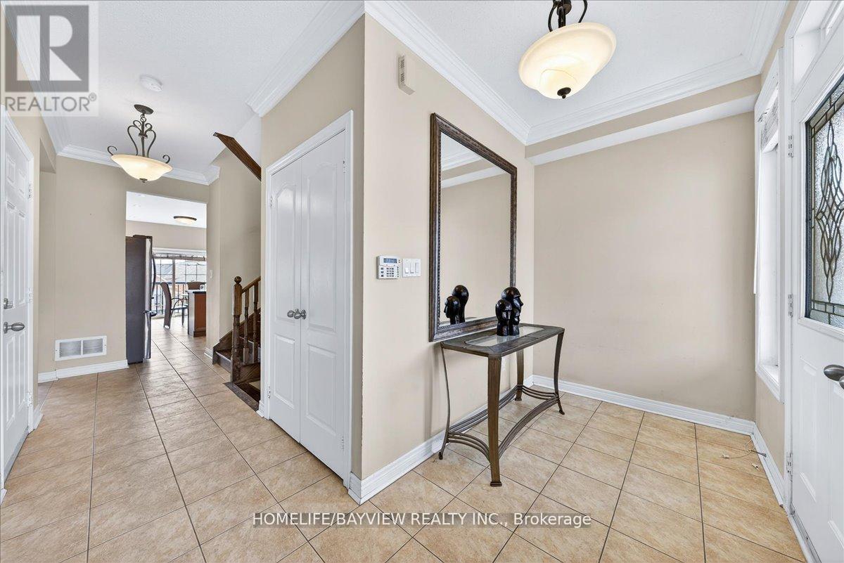 27 Donzi Lane, Vaughan, Ontario  L6A 0J3 - Photo 5 - N13072136