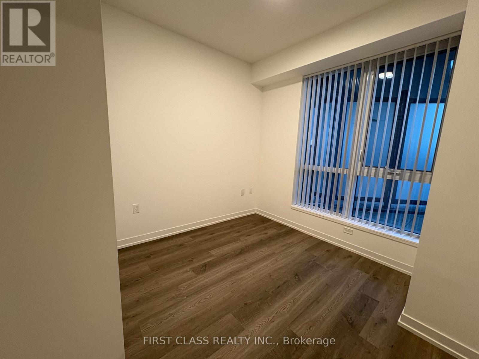 511 - 8 Interchange Way, Vaughan, Ontario  L4K 5Z7 - Photo 9 - N13072148