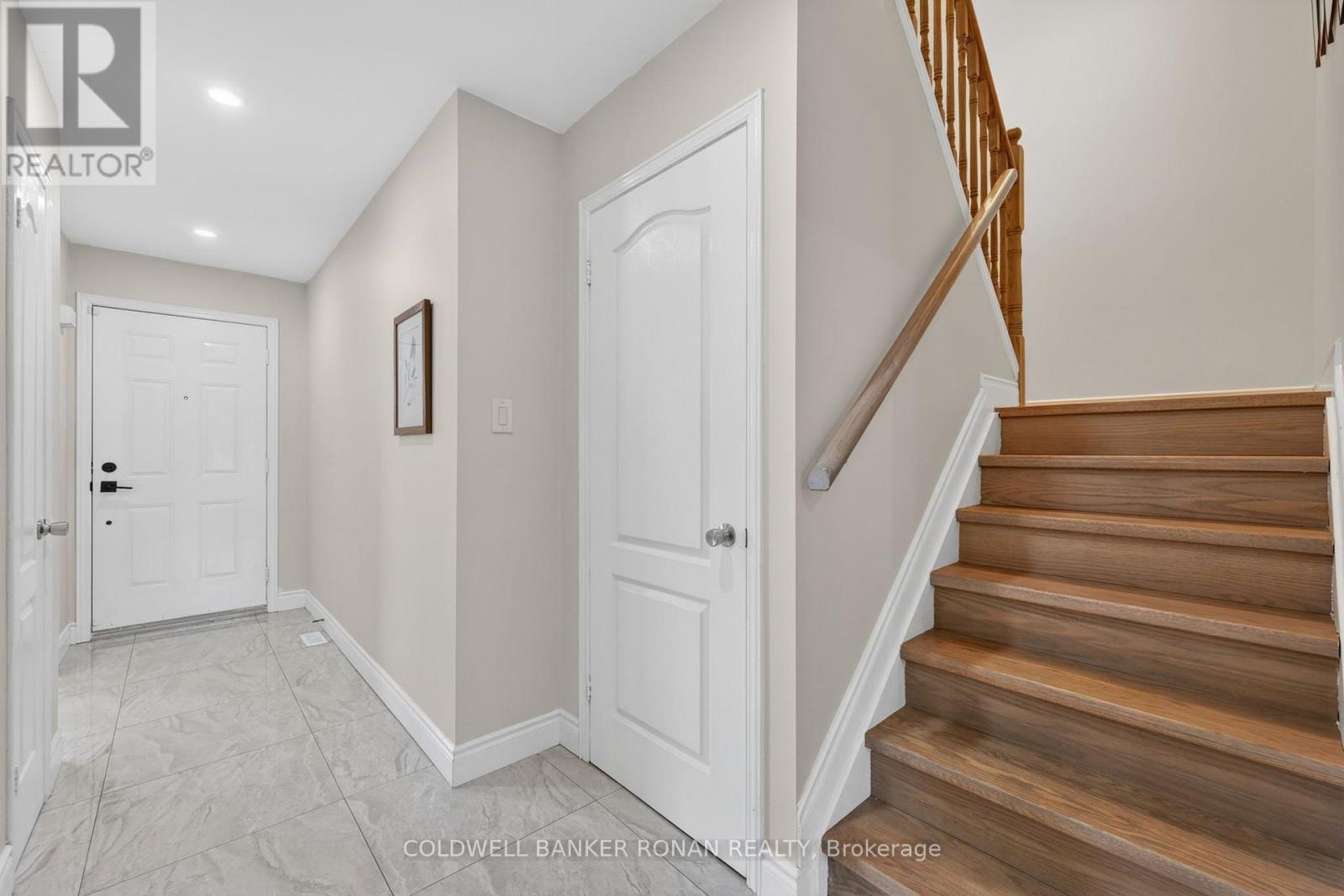 7 Robins Lane, New Tecumseth, Ontario  L9R 1C5 - Photo 15 - N13072266