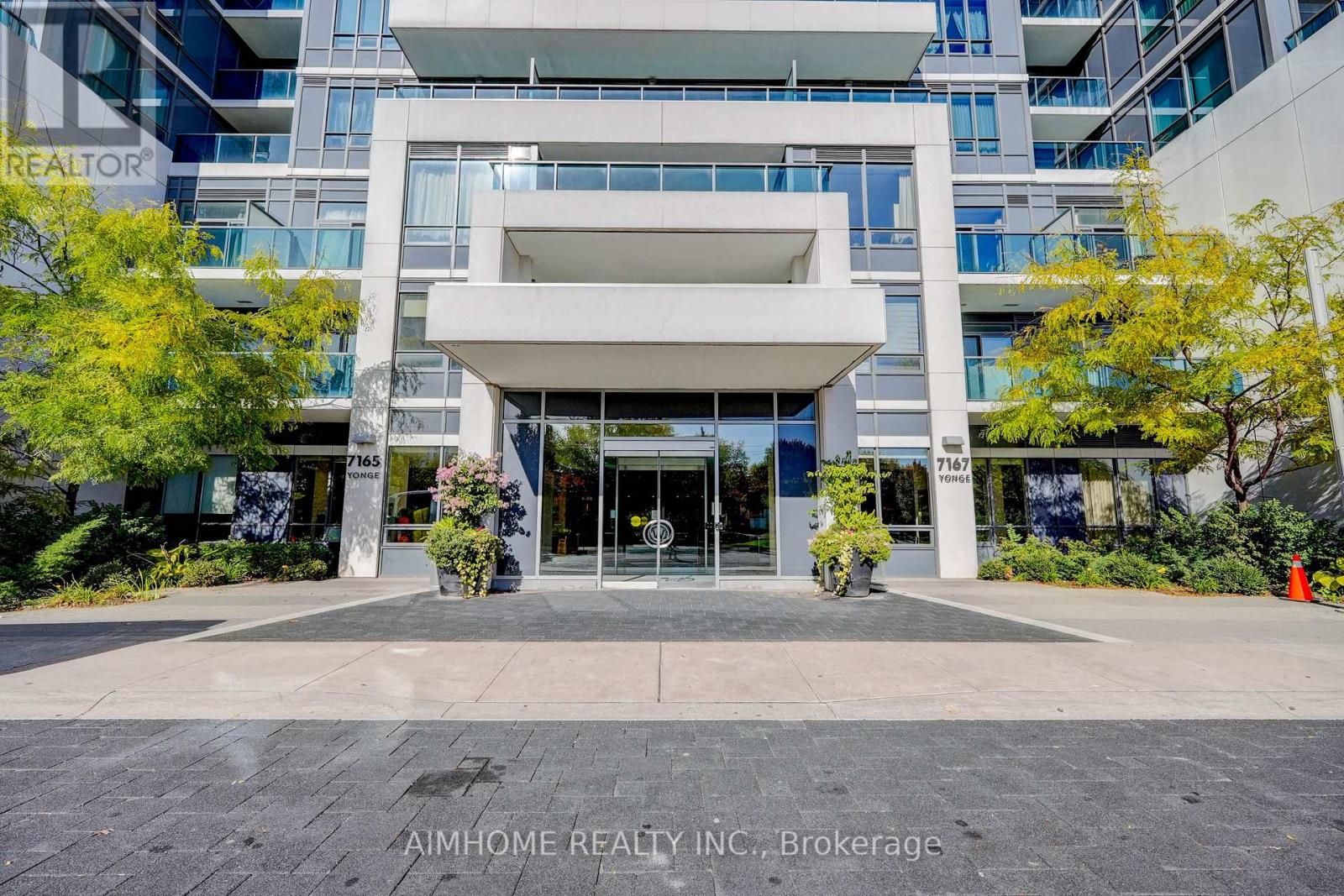 319 - 7165 Yonge Street, Markham, Ontario  L3T 0C9 - Photo 2 - N13072282