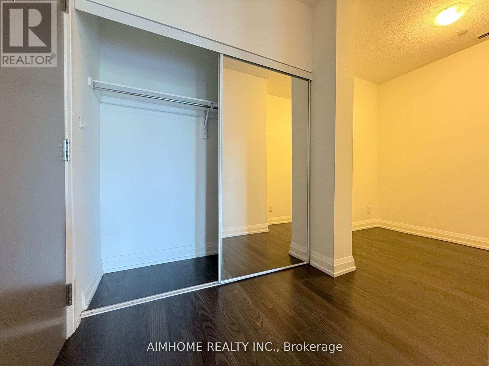 319 - 7165 Yonge Street, Markham, Ontario  L3T 0C9 - Photo 4 - N13072282