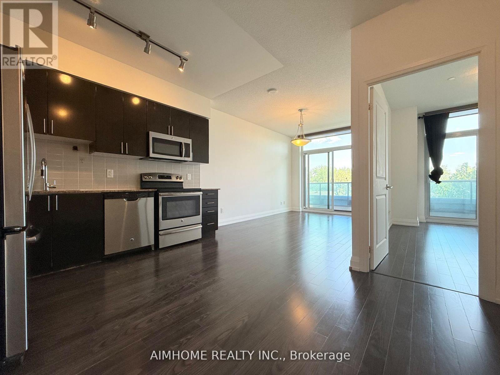 319 - 7165 Yonge Street, Markham, Ontario  L3T 0C9 - Photo 5 - N13072282