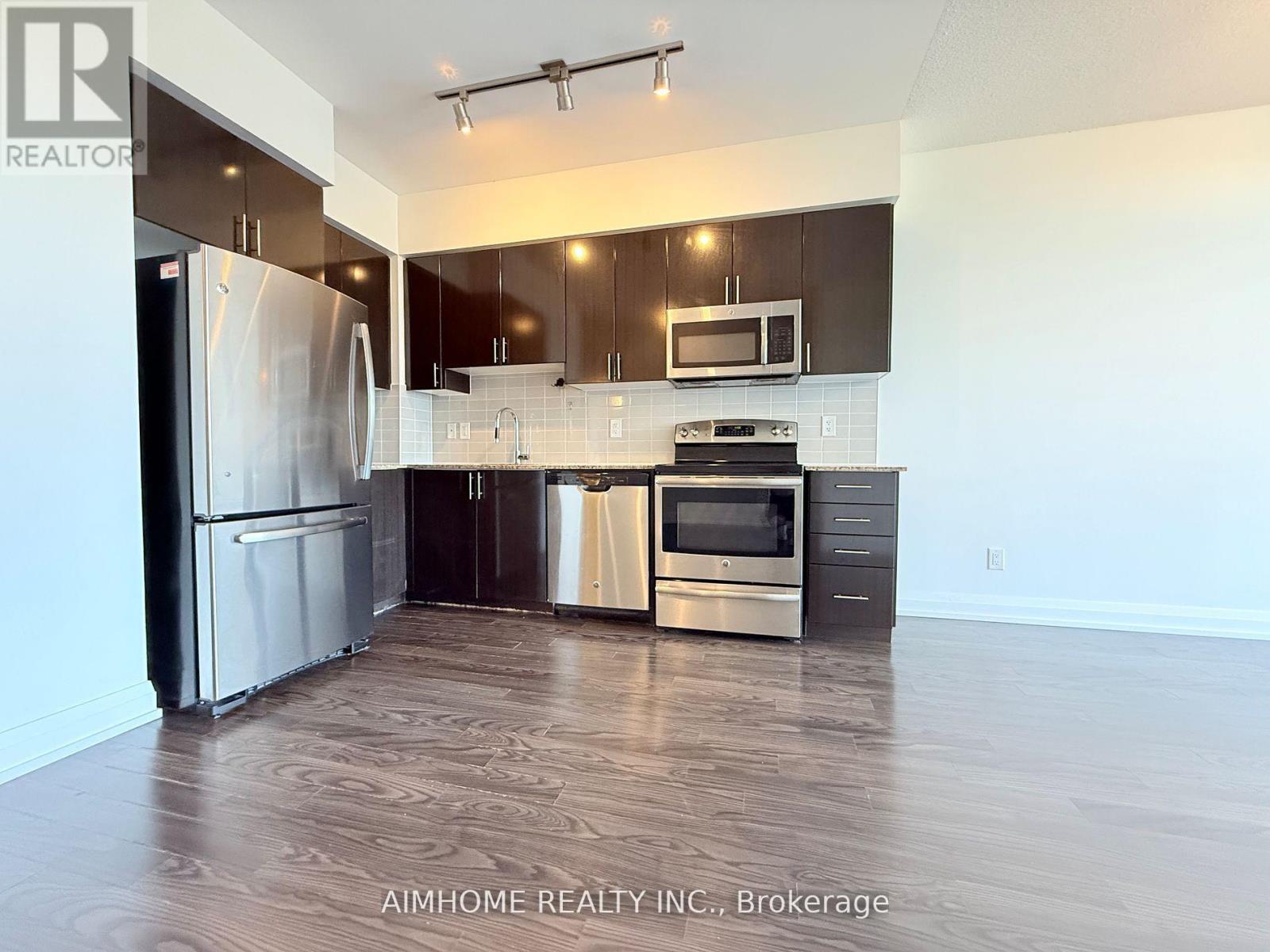 319 - 7165 Yonge Street, Markham, Ontario  L3T 0C9 - Photo 8 - N13072282