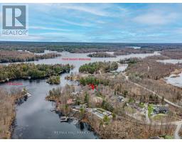 3285 ROCKCLIFFE COURT, Severn, Ontario