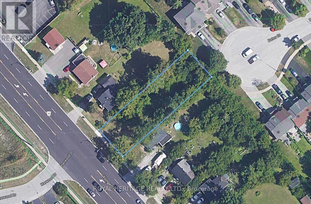 423 Yonge Street, Barrie, Ontario  L4N 4E1 - Photo 2 - S13072250