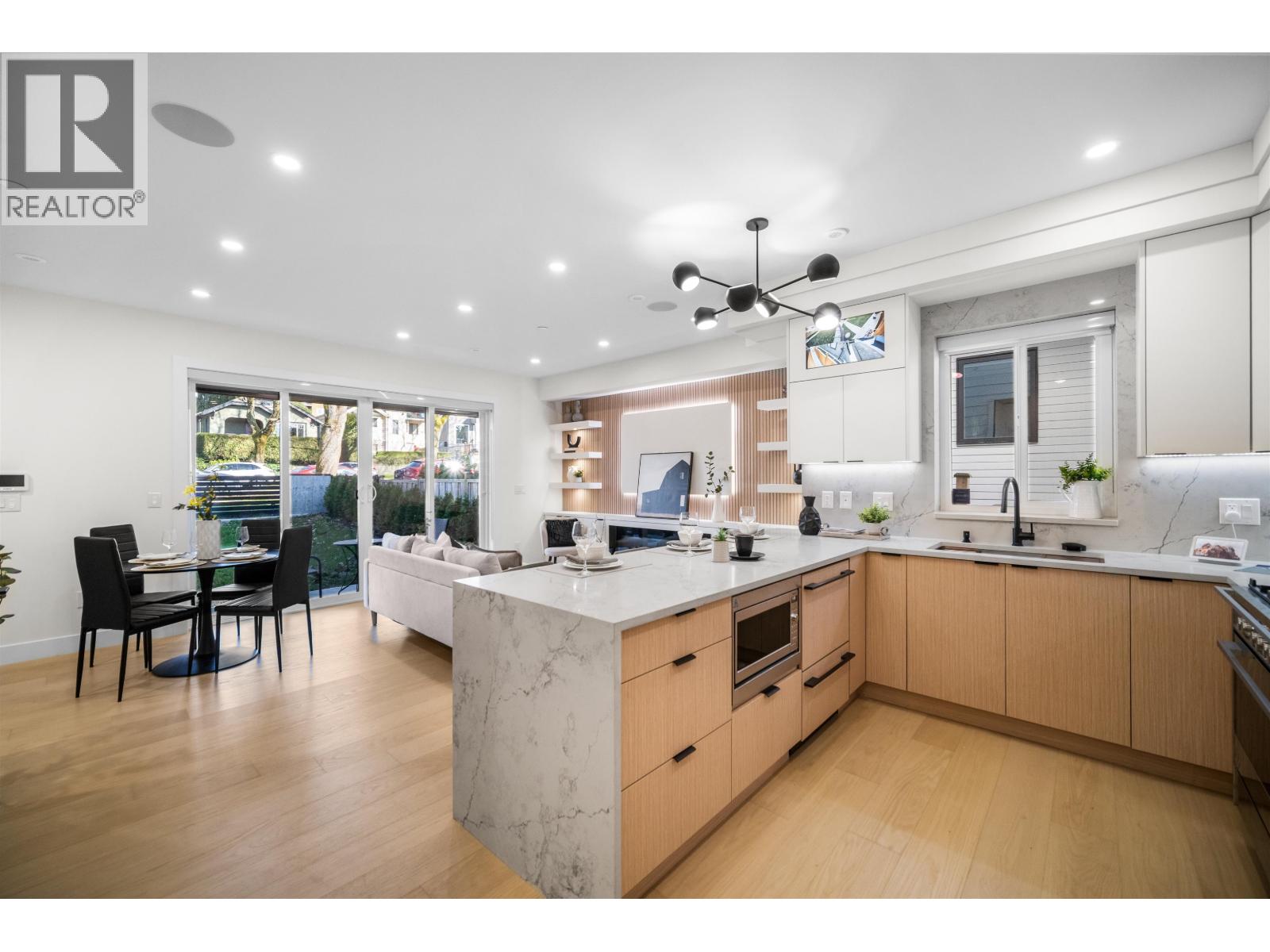 1 3576 E Pender Street, Vancouver, British Columbia  V5K 2E3 - Photo 6 - R3118364