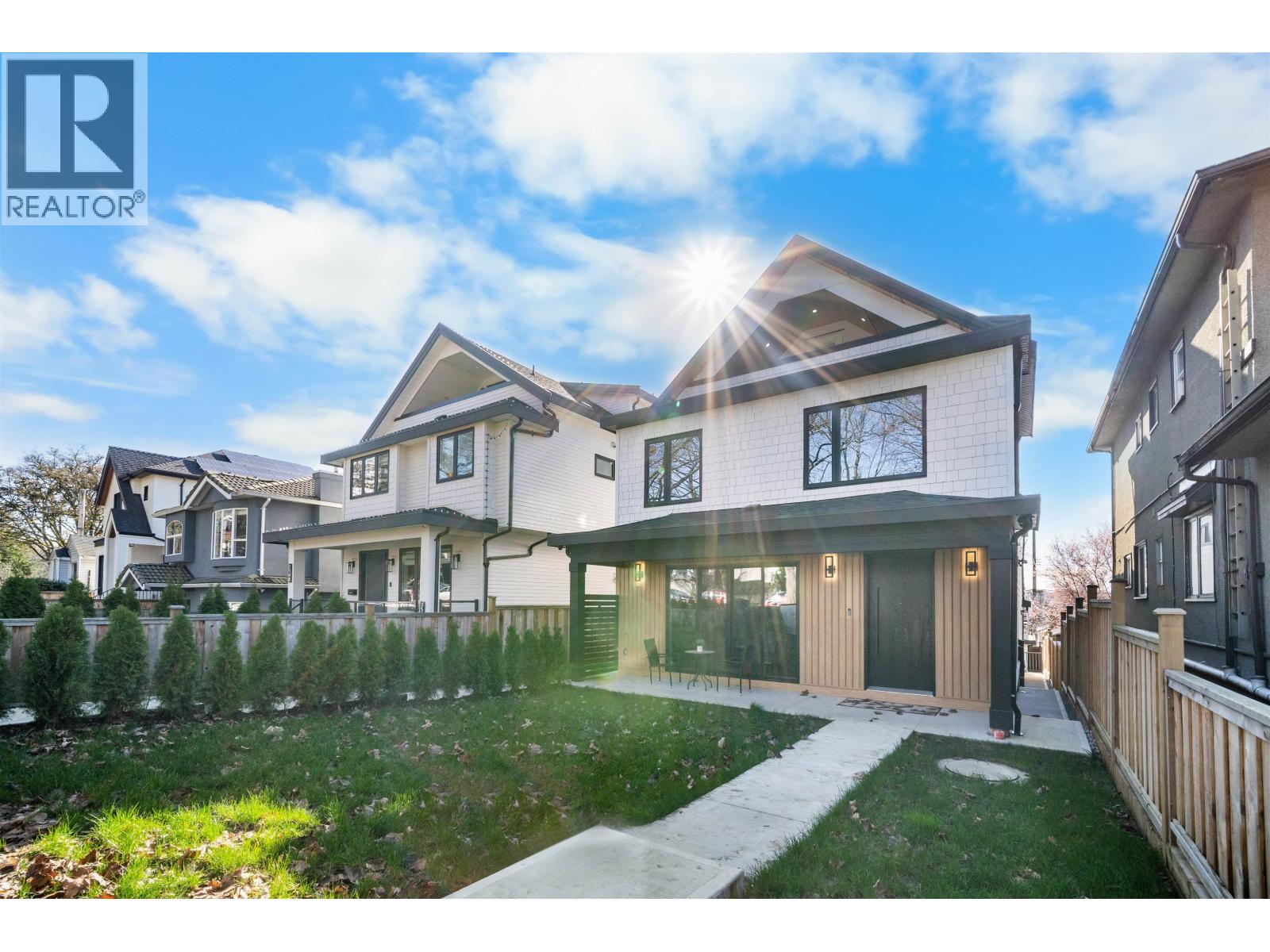 1 3576 E Pender Street, Vancouver, British Columbia  V5K 2E3 - Photo 24 - R3118364