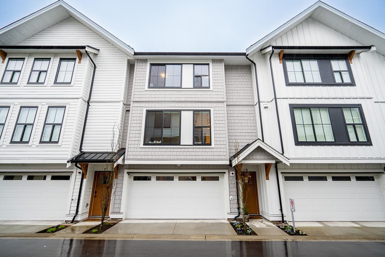 8 7937 206 STREET, Langley, British Columbia