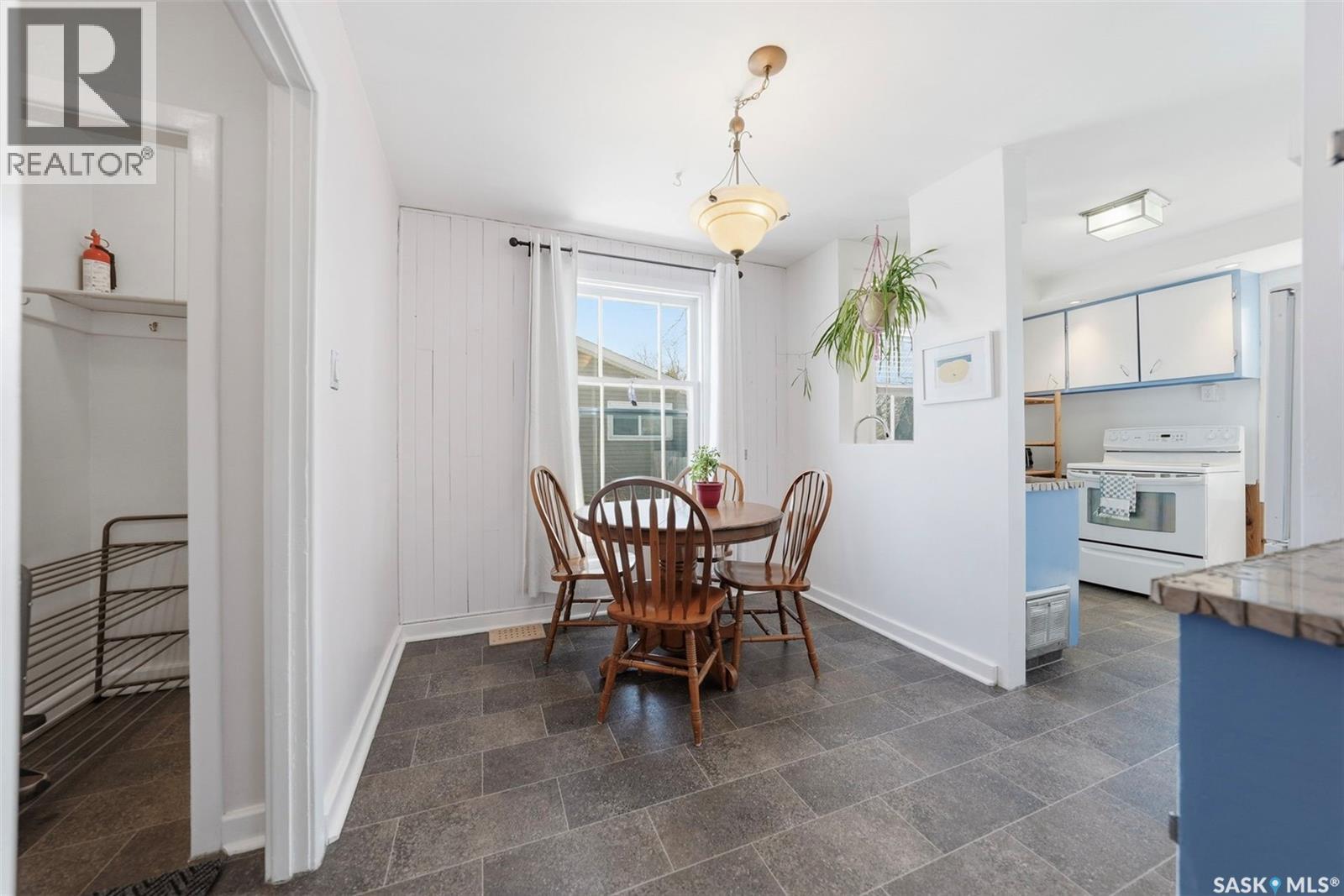 1951 15th Street W, Prince Albert, Saskatchewan  S6V 3V1 - Photo 4 - SK034621