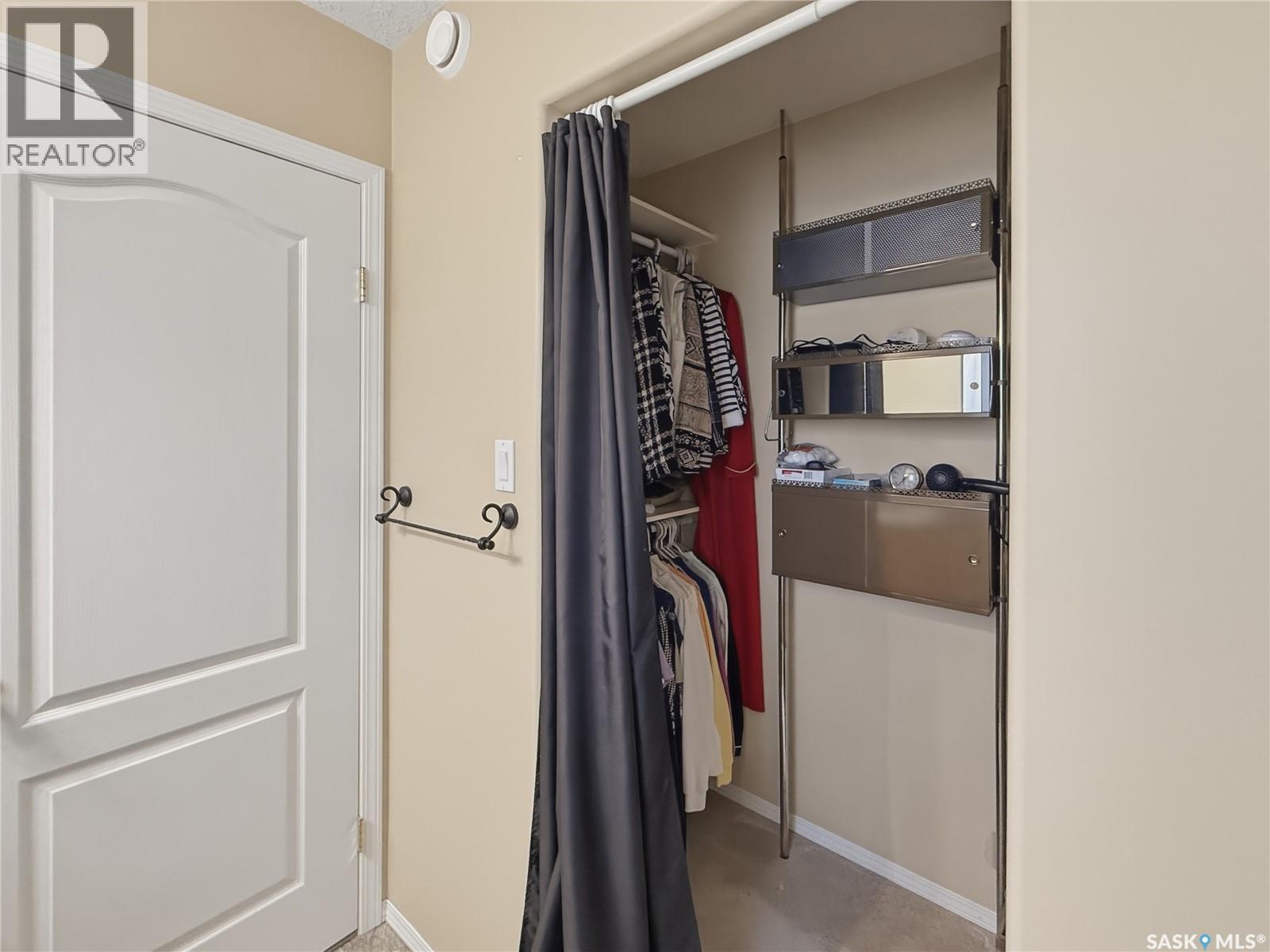 530 Palliser Drive, Swift Current, Saskatchewan  S9H 5C6 - Photo 14 - SK034541
