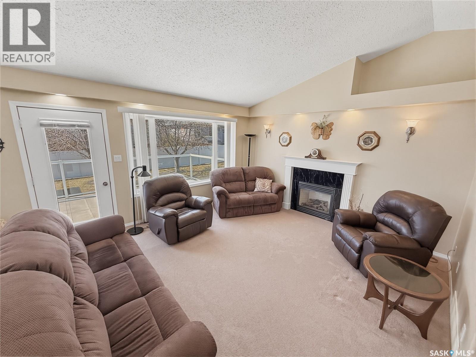 530 Palliser Drive, Swift Current, Saskatchewan  S9H 5C6 - Photo 7 - SK034541
