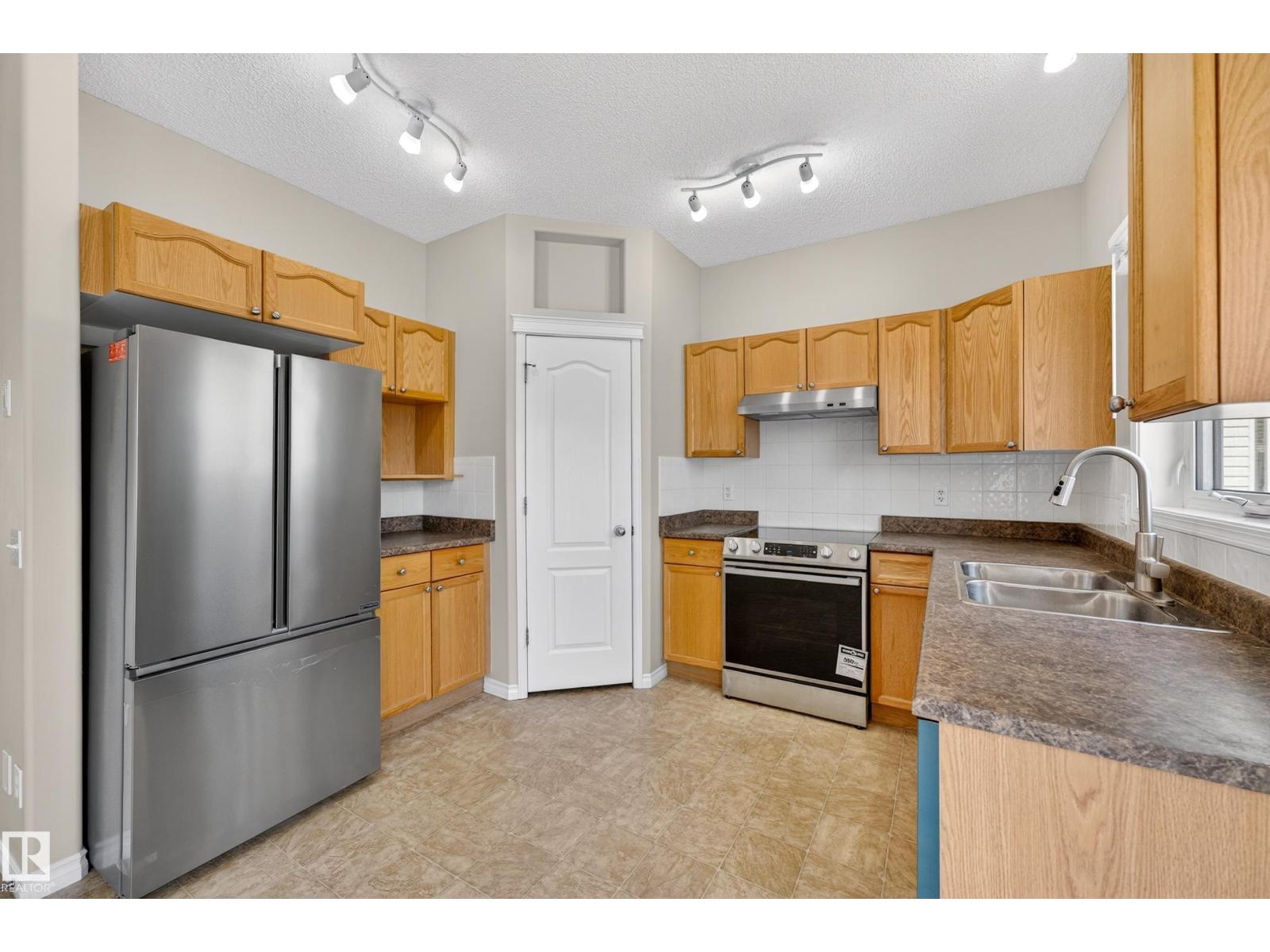 4989 Thibault Wy Nw, Edmonton, Alberta  T6R 0A4 - Photo 11 - E4485312