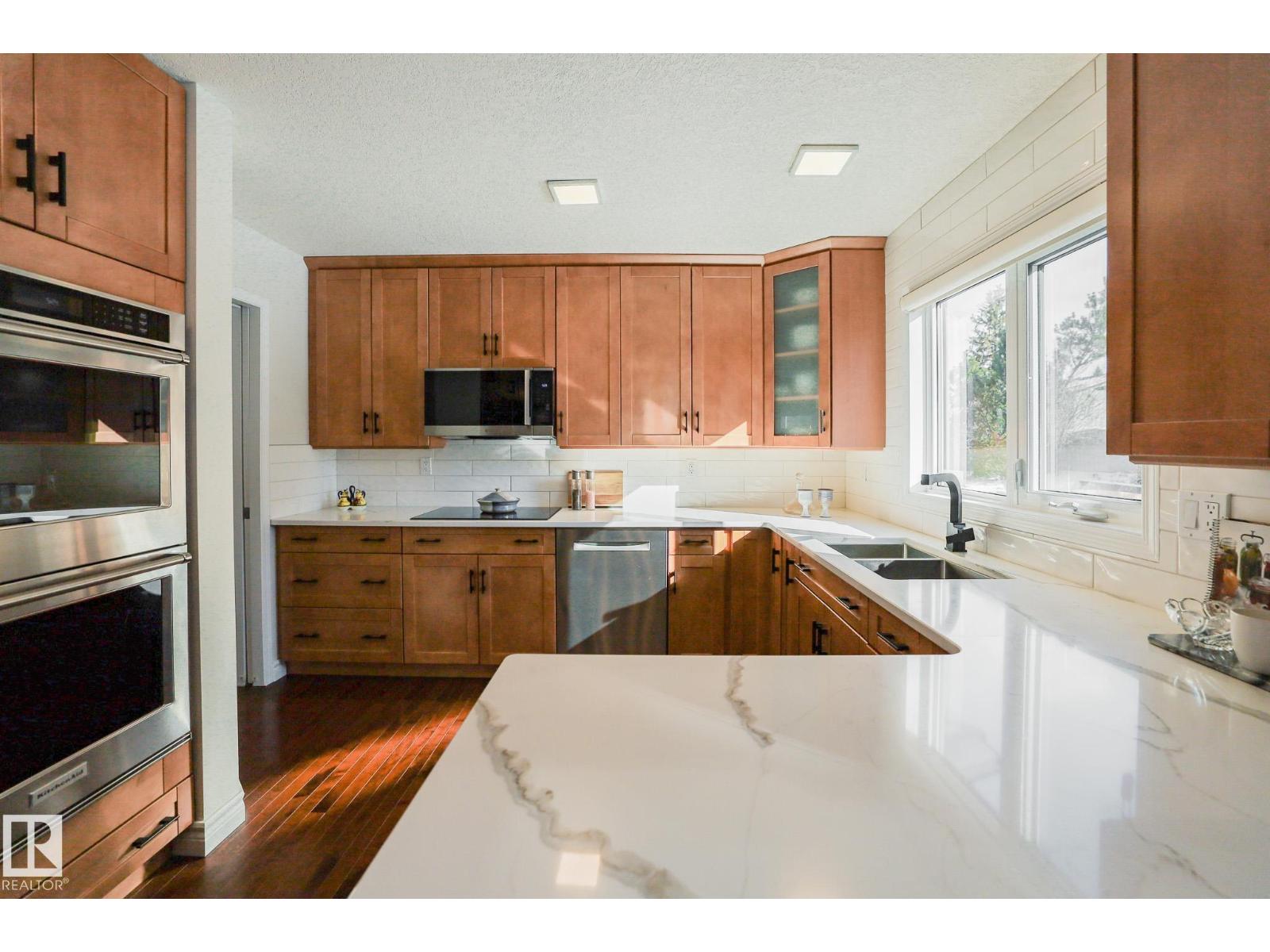 15155 Ramsay Cr Nw, Edmonton, Alberta  T6H 5R1 - Photo 7 - E4485313