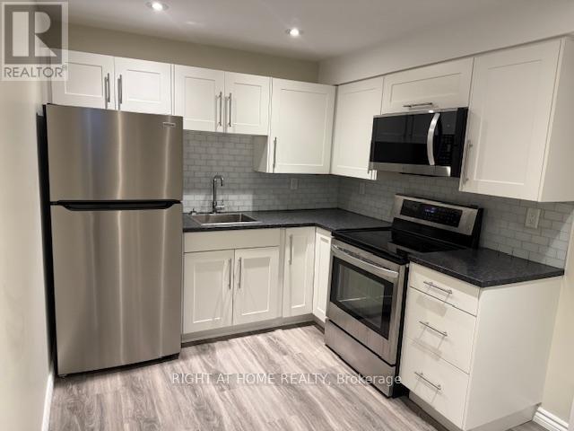 88 Gregory Road, Ajax, Ontario  L1S 3B4 - Photo 2 - E12928630