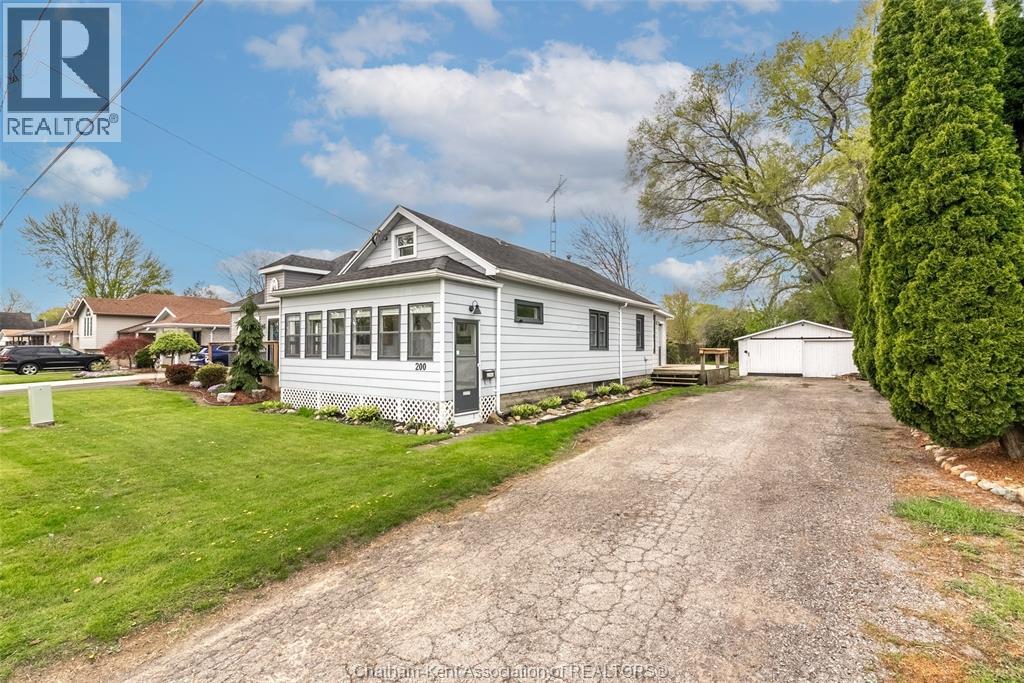 200 Woods Street, Chatham, Ontario  N7L 3R5 - Photo 3 - 26009348