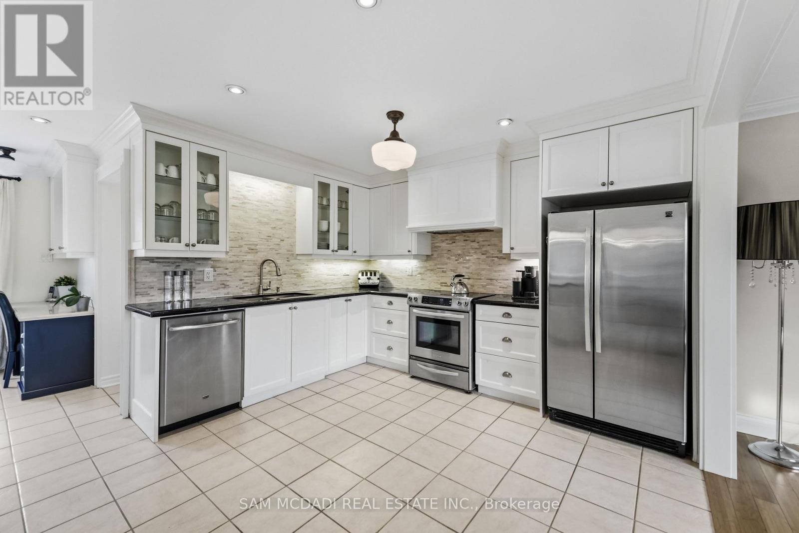 11269 Guelph Line, Milton, Ontario  L0P 1B0 - Photo 7 - W13071980
