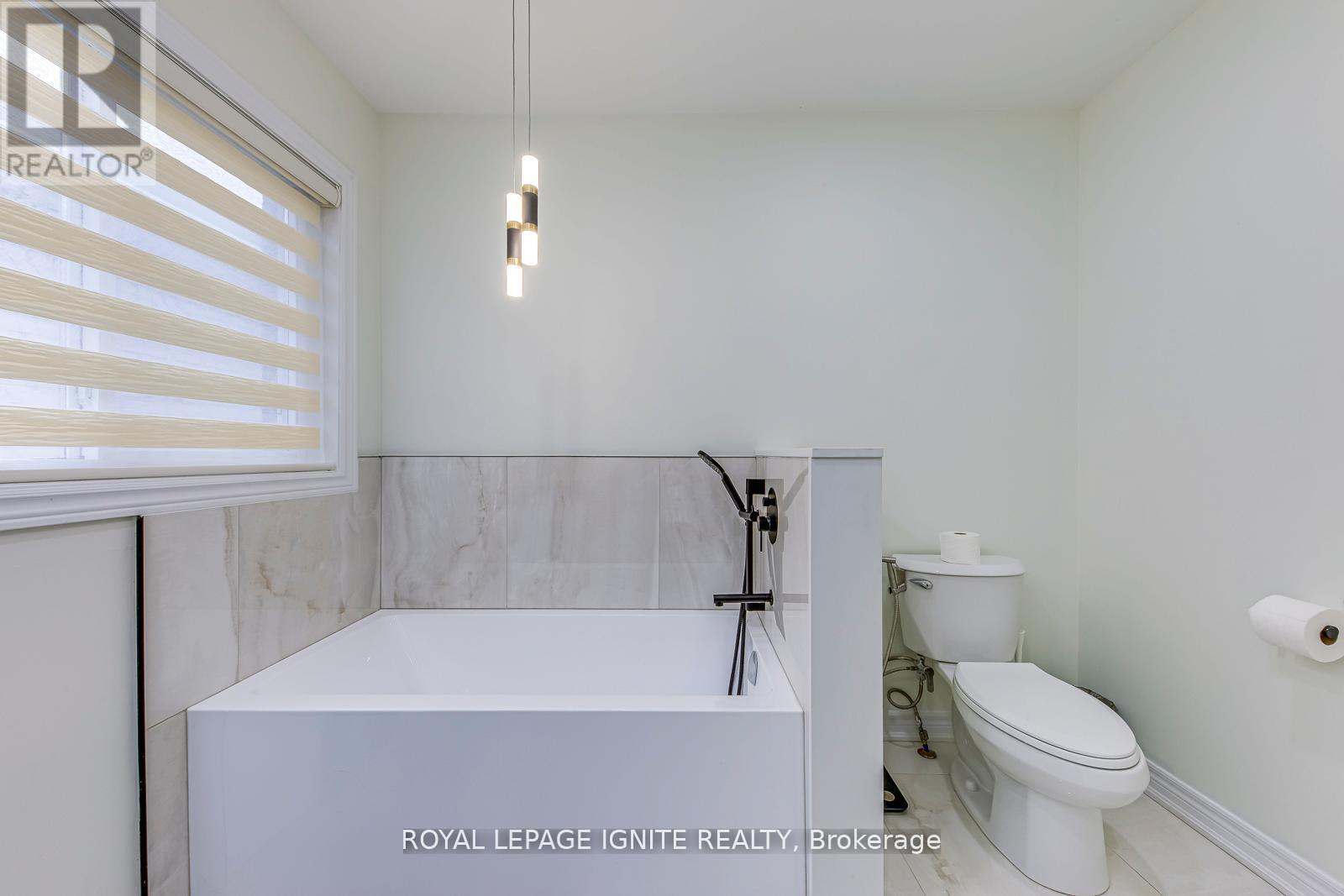 30 Streamline Drive NW, Brampton, Ontario  L6V 4T2 - Photo 27 - W13071988
