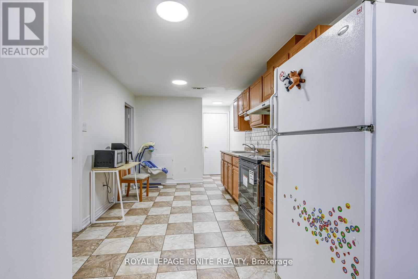 30 Streamline Drive NW, Brampton, Ontario  L6V 4T2 - Photo 40 - W13071988