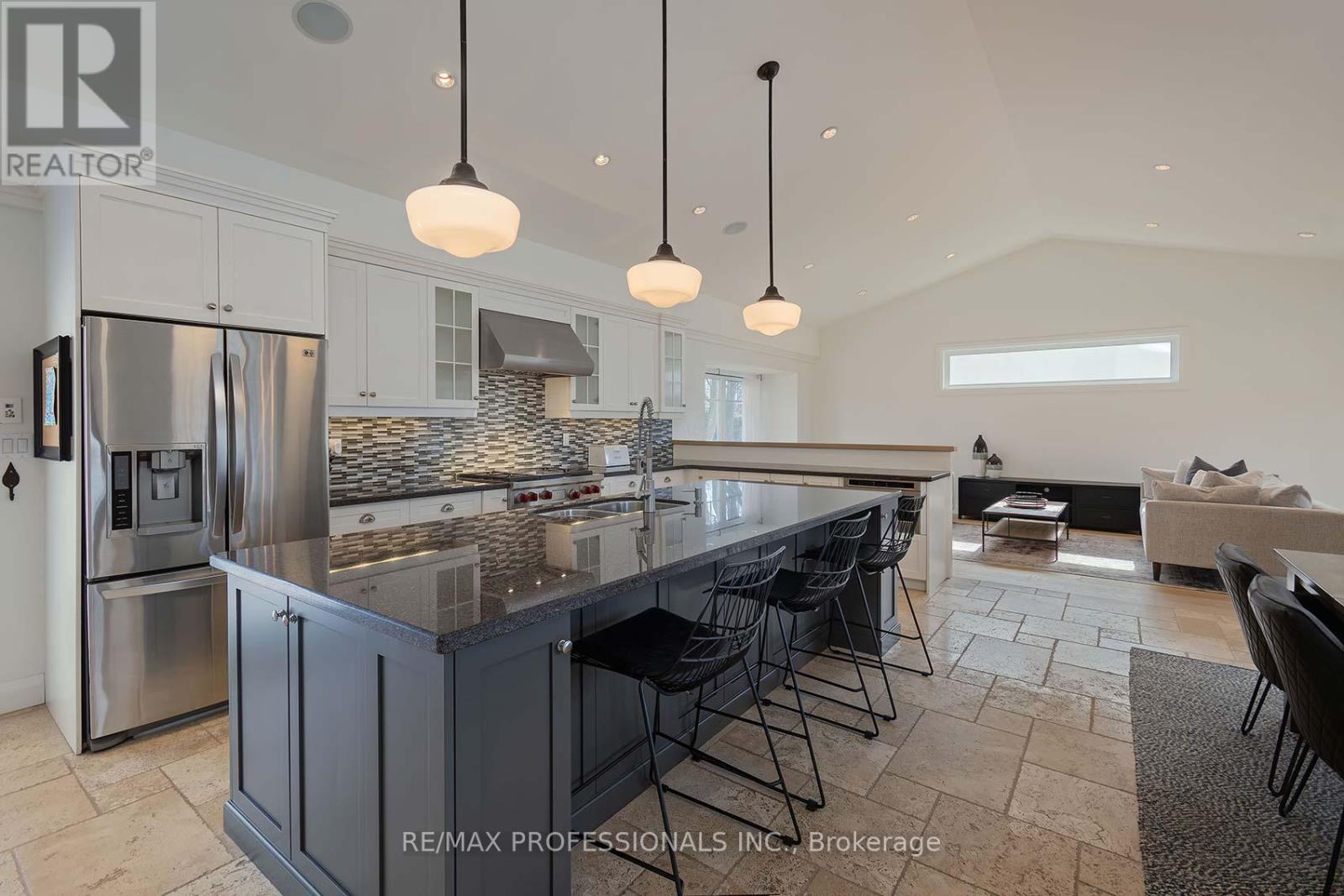 321 Wendy Lane, Oakville, Ontario  L6L 4P9 - Photo 8 - W13072008