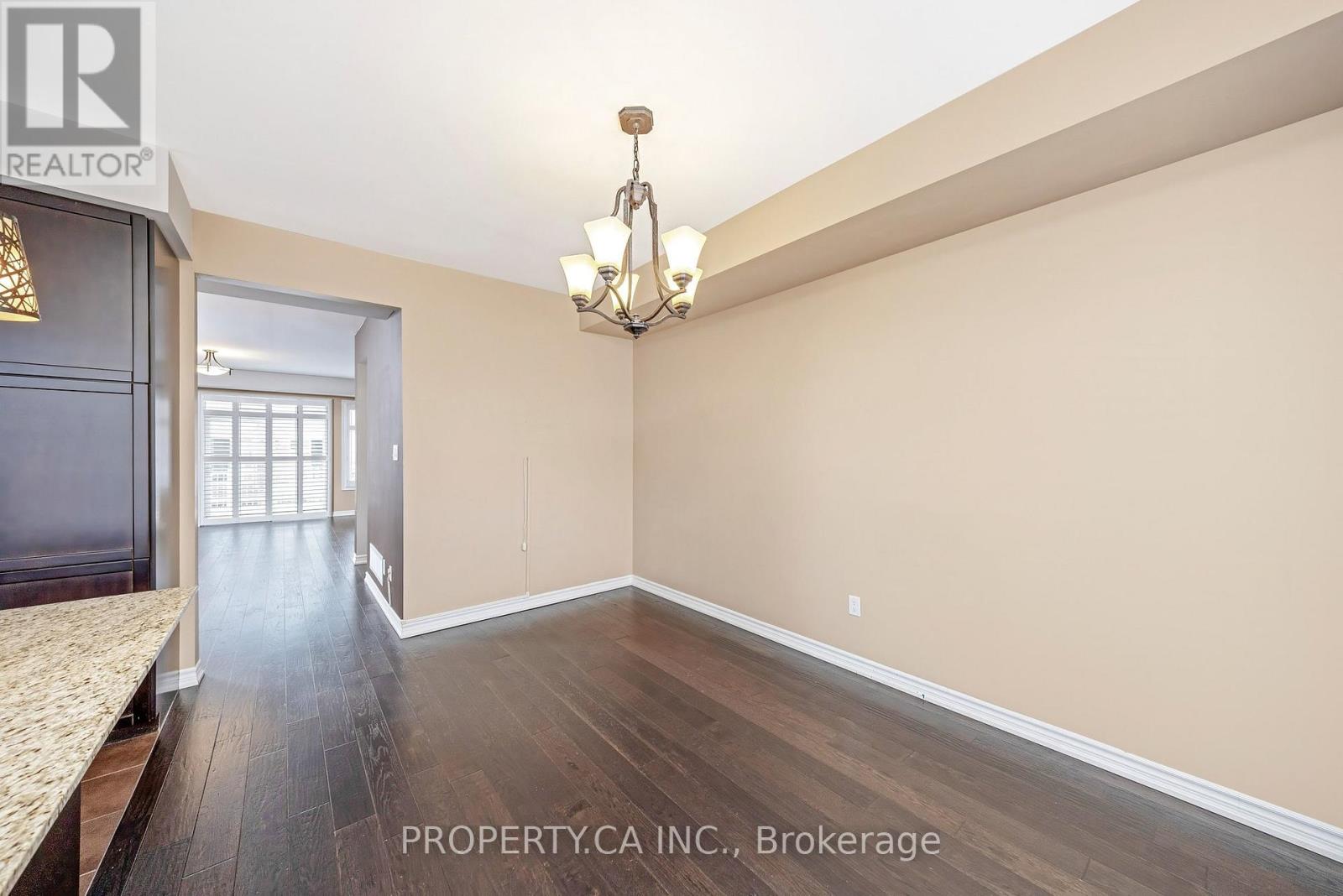 1254 Main Street E, Milton, Ontario  L9T 8M7 - Photo 12 - W13072036
