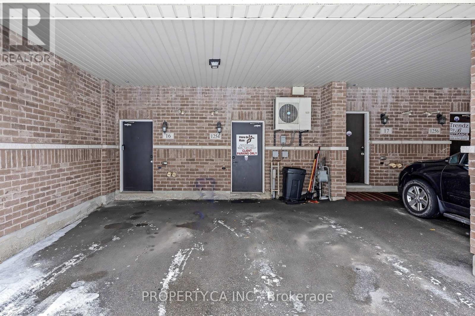 1254 Main Street E, Milton, Ontario  L9T 8M7 - Photo 39 - W13072036