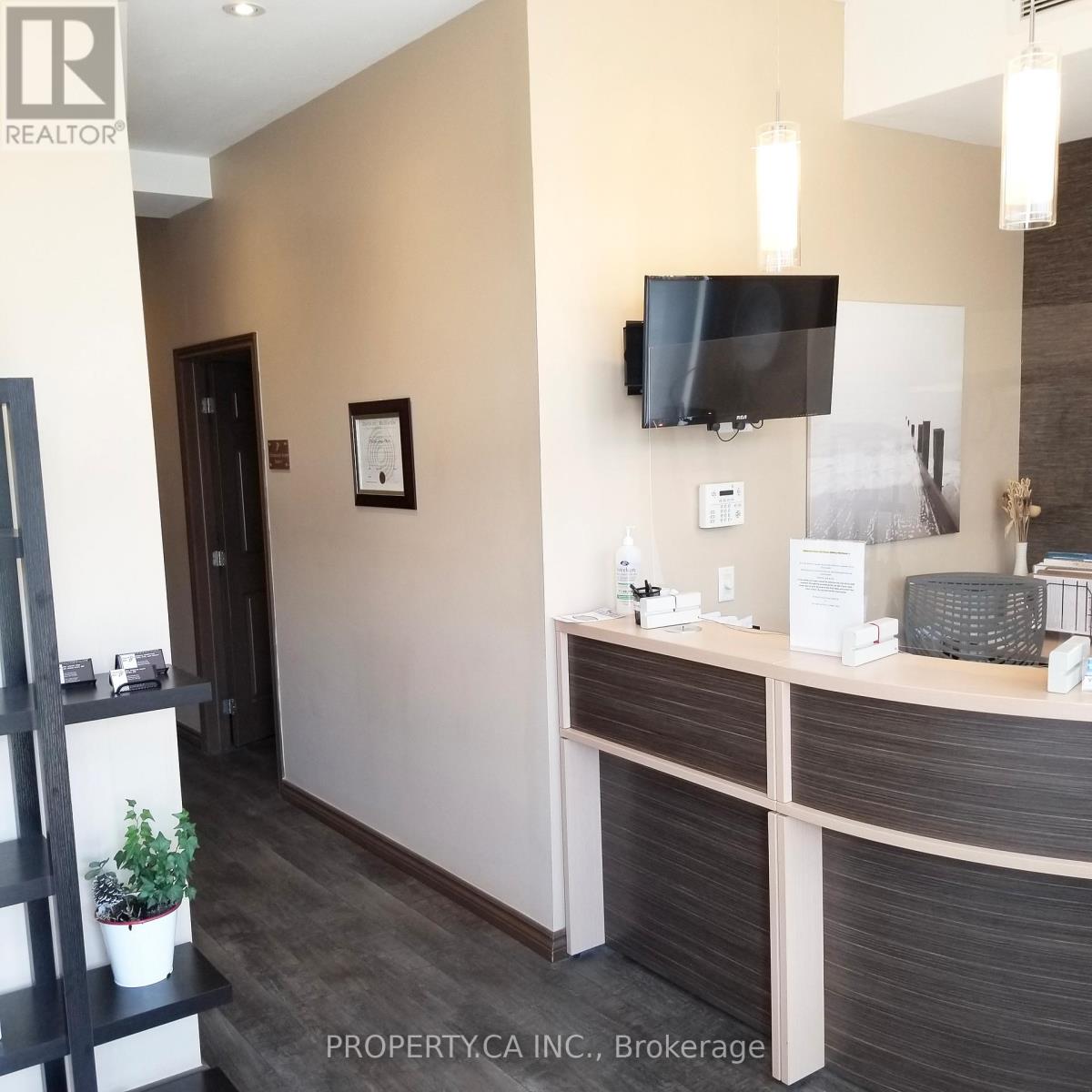 1254 Main Street E, Milton, Ontario  L9T 8M7 - Photo 42 - W13072036