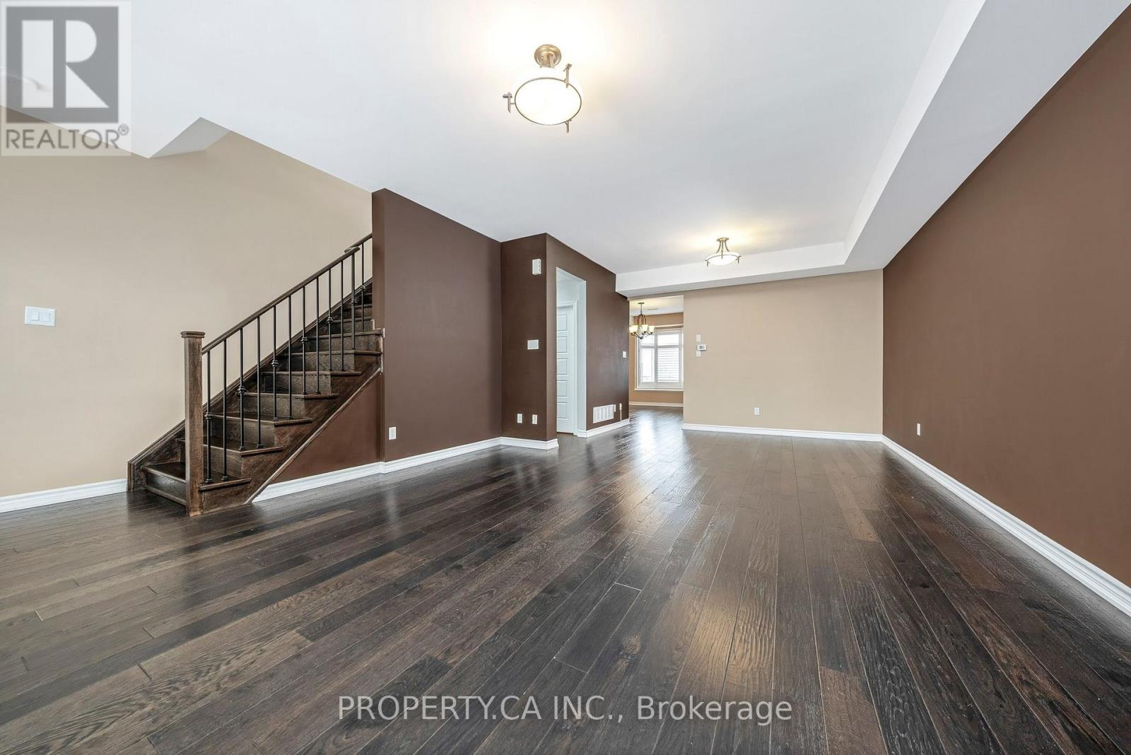 1254 Main Street E, Milton, Ontario  L9T 8M7 - Photo 6 - W13072036