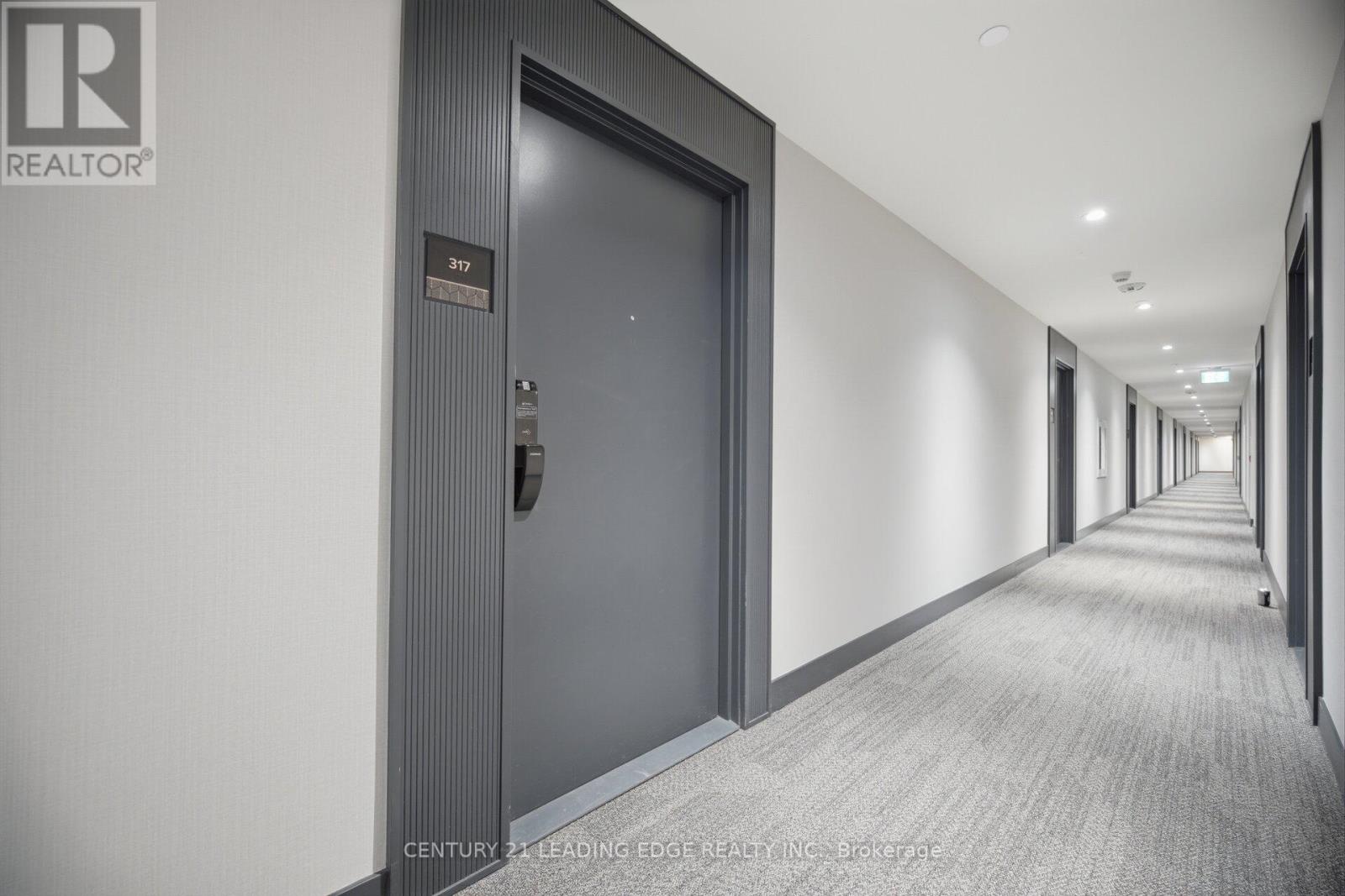 317 - 405 Dundas Street W, Oakville, Ontario  L6M 5P9 - Photo 4 - W13072050