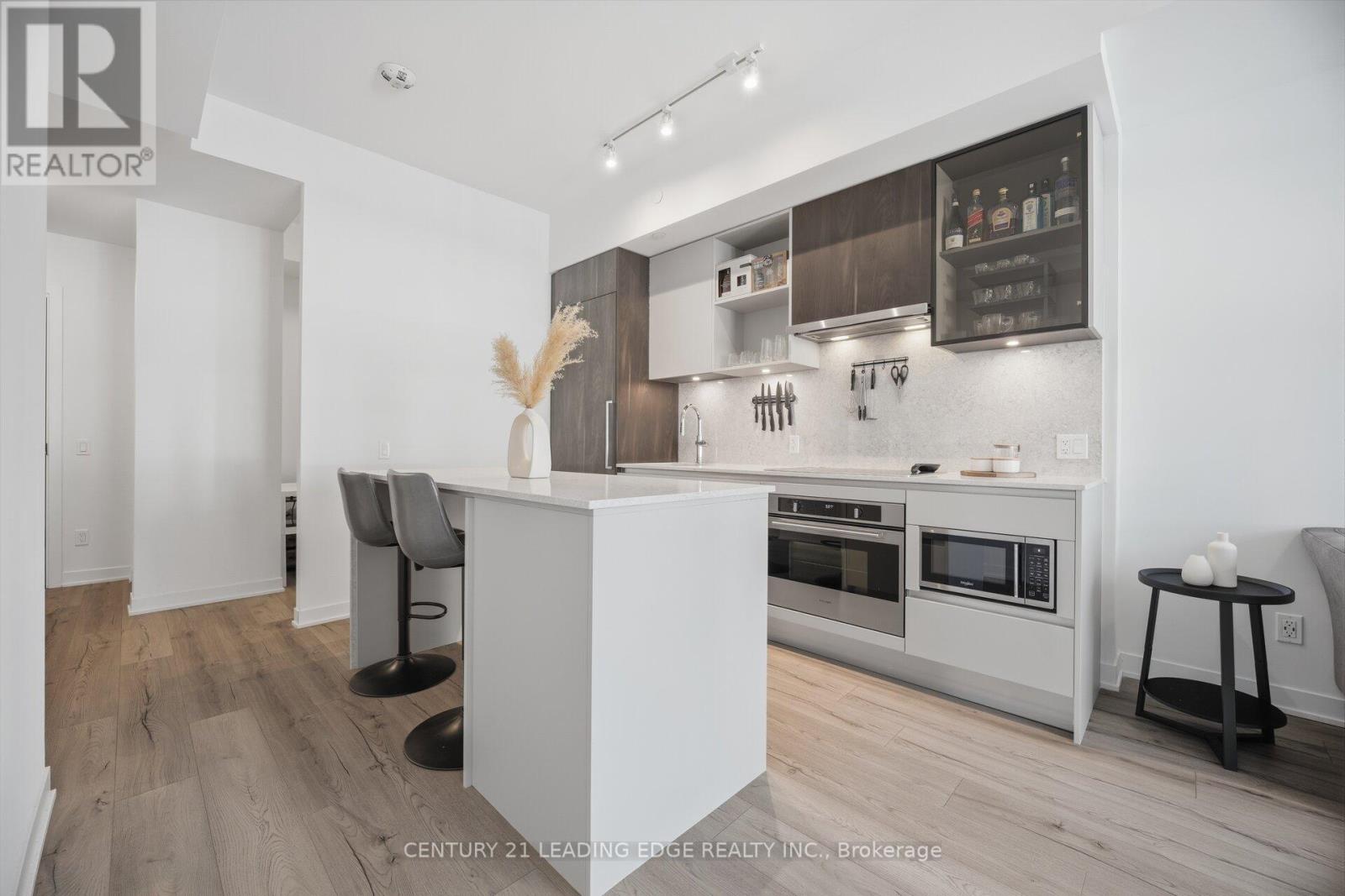 317 - 405 Dundas Street W, Oakville, Ontario  L6M 5P9 - Photo 7 - W13072050