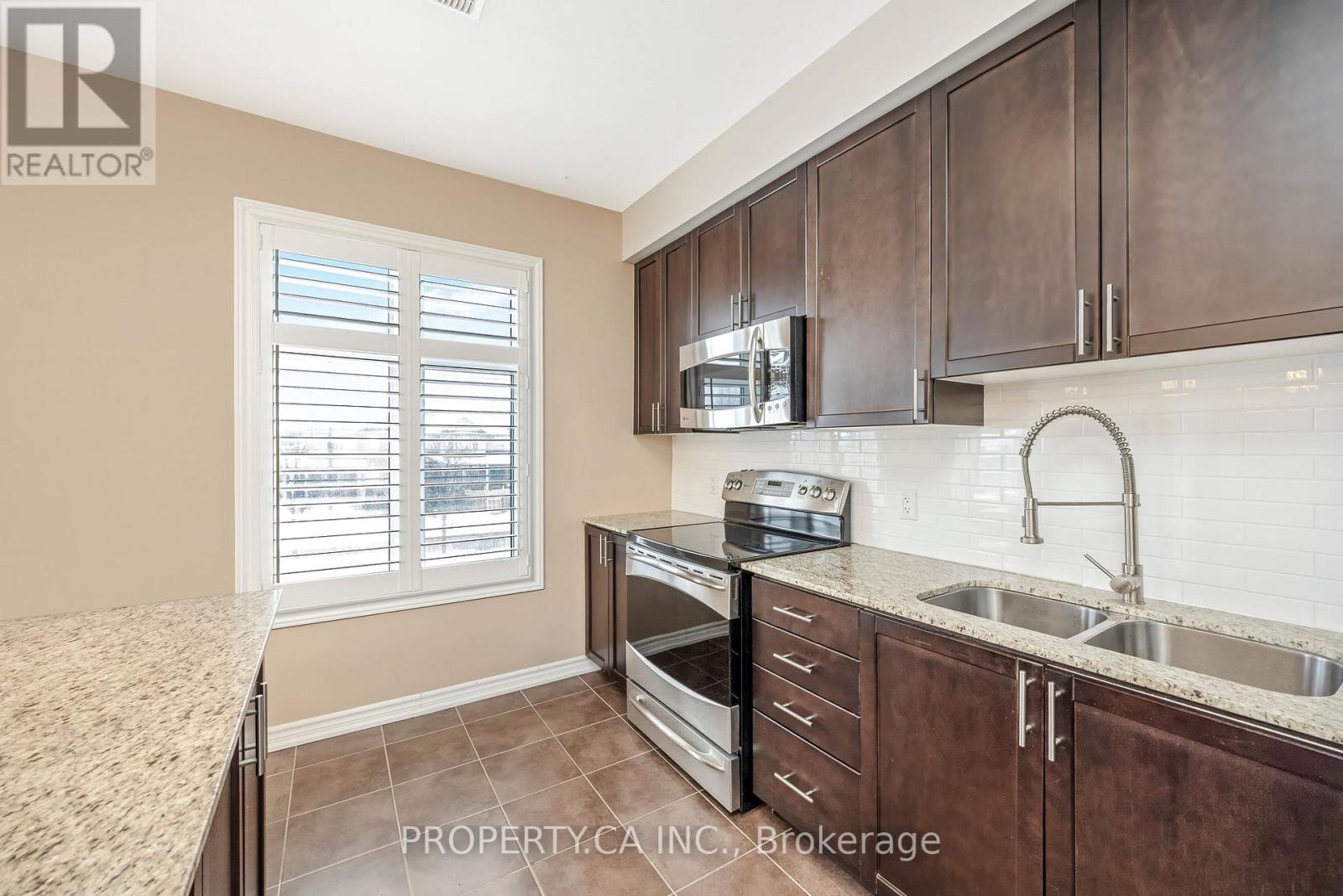 1254 Main Street E, Milton, Ontario  L9T 8M7 - Photo 15 - W13072054