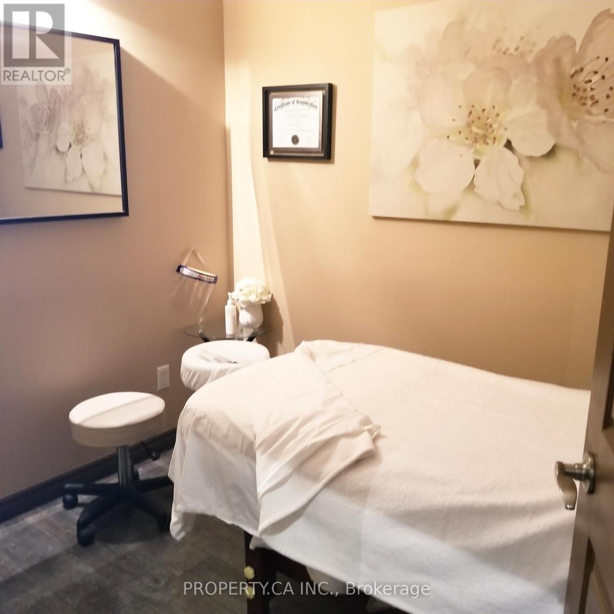 1254 Main Street E, Milton, Ontario  L9T 8M7 - Photo 48 - W13072054