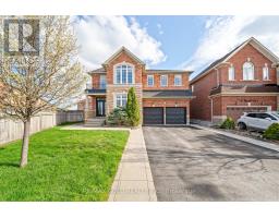 3 POWELL DRIVE, Brampton, Ontario