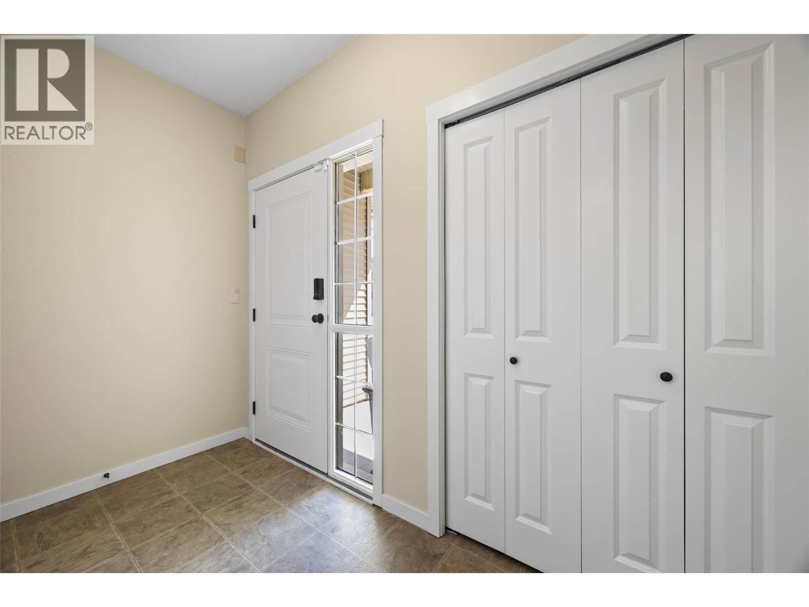 872 Kitamoto Road, Kamloops, British Columbia  V2B 6H6 - Photo 4 - 10385748