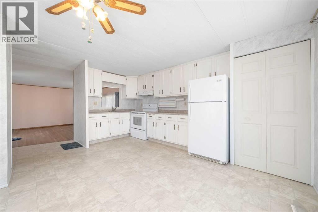 73 Cactus Street Sw, Medicine Hat, Alberta  T1A 7L1 - Photo 7 - A2306687