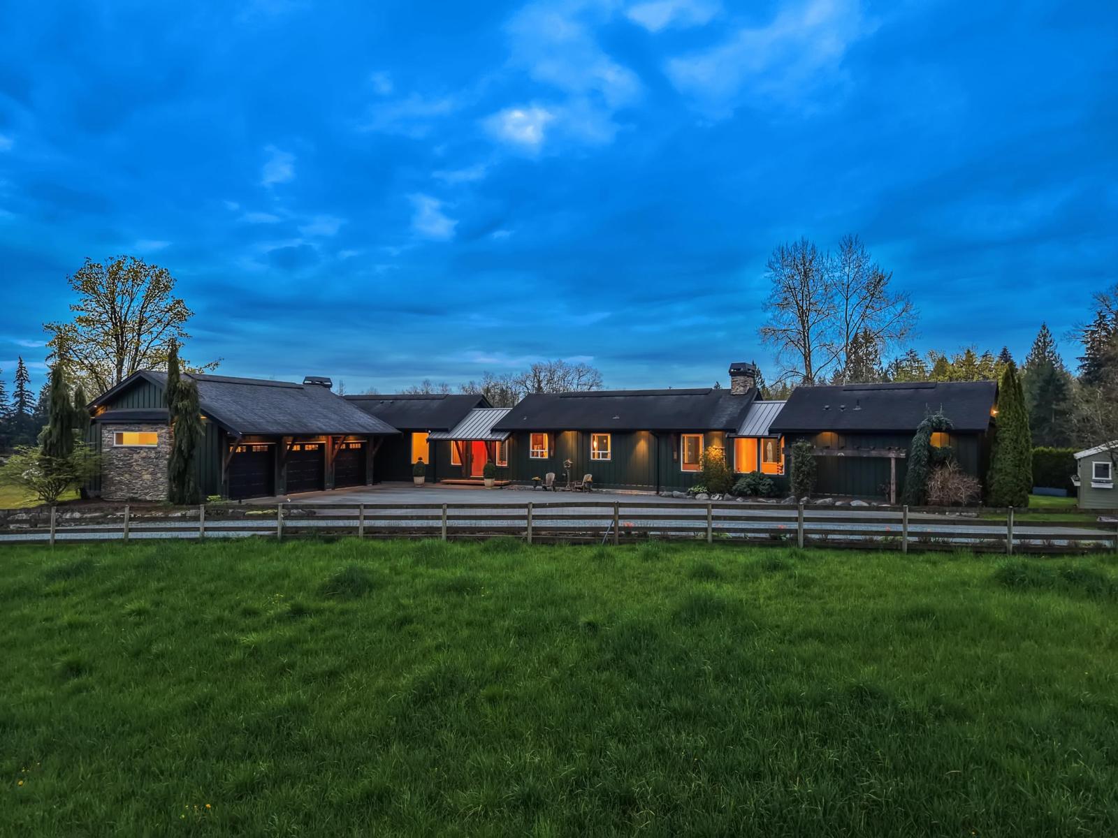 26276 69 Avenue, Langley, British Columbia  V4W 1M6 - Photo 2 - R3113776