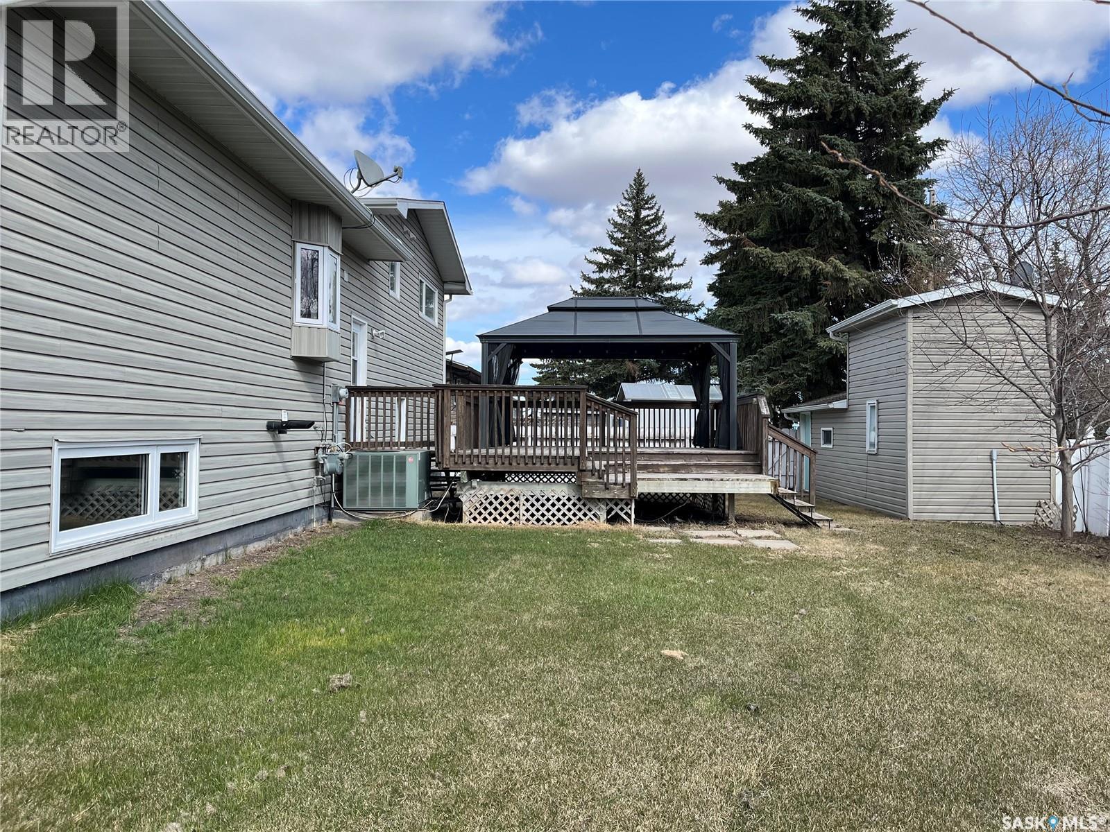 5 Souris Avenue, Redvers, Saskatchewan  S0C 2H0 - Photo 27 - SK029708